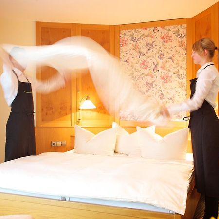Hotel & Restaurant Dornweiler Hof Illertissen Ngoại thất bức ảnh