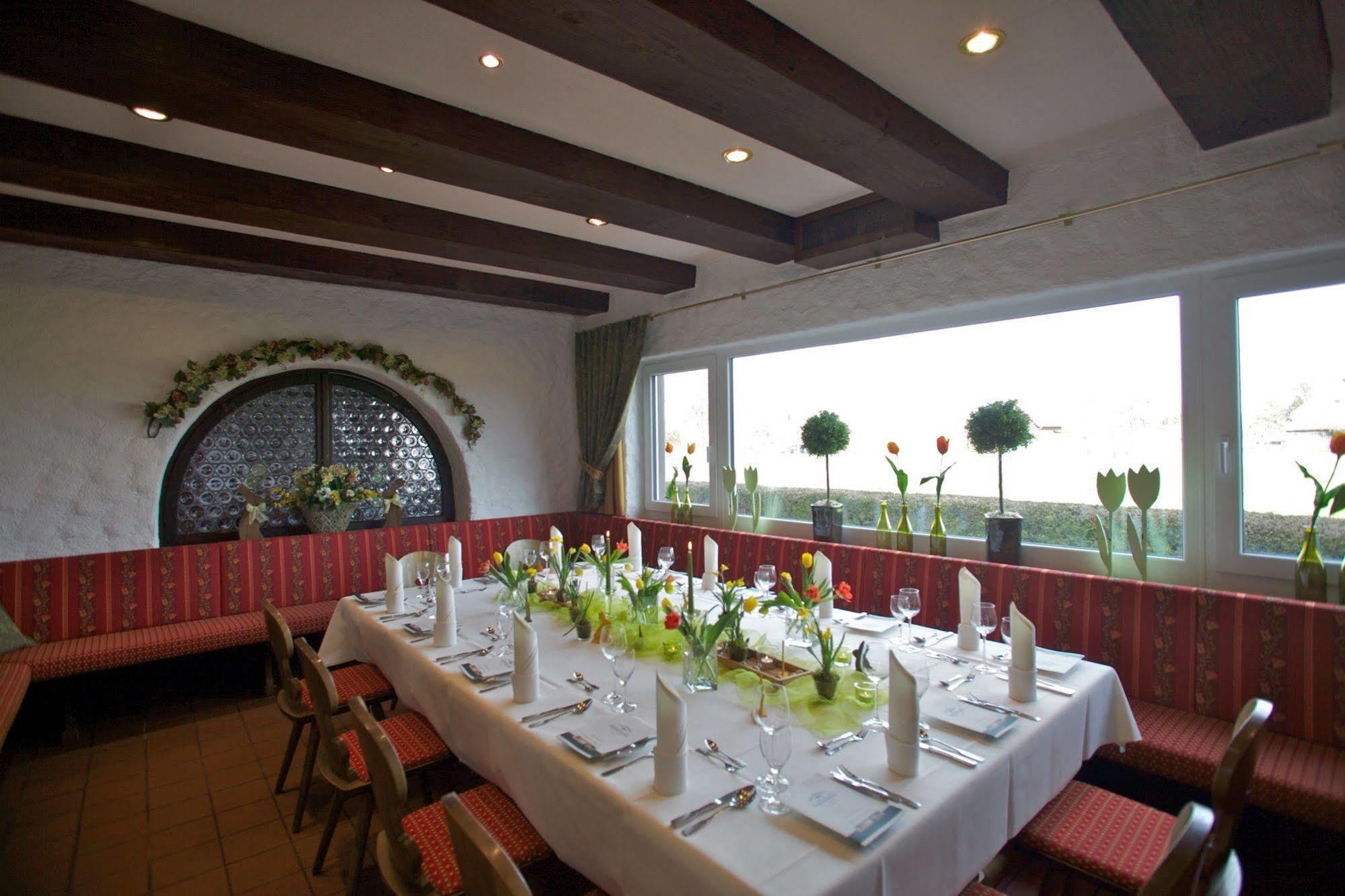 Hotel & Restaurant Dornweiler Hof Illertissen Ngoại thất bức ảnh