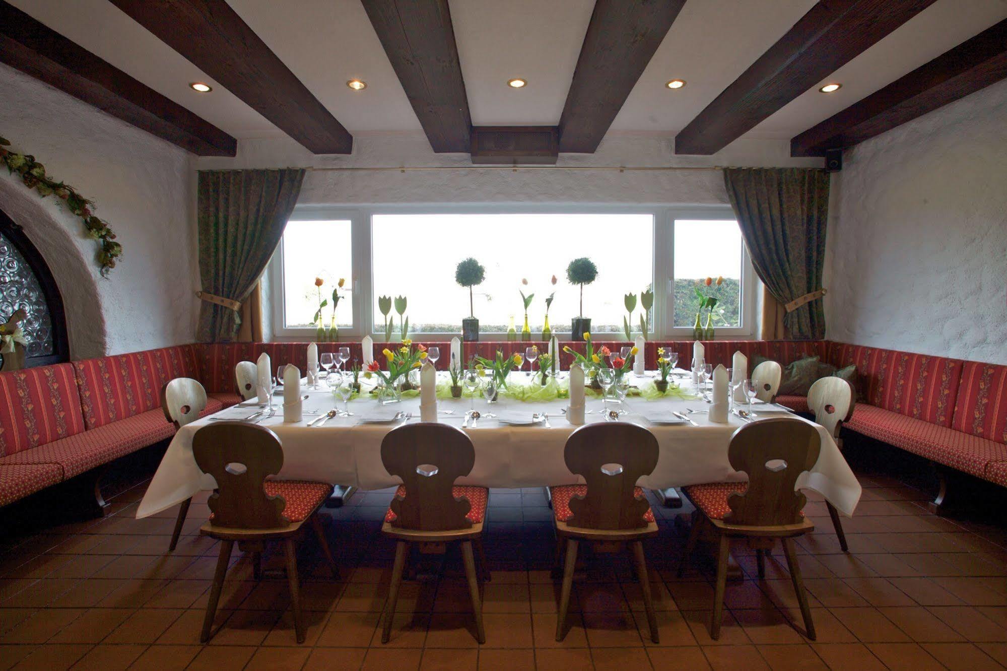 Hotel & Restaurant Dornweiler Hof Illertissen Ngoại thất bức ảnh